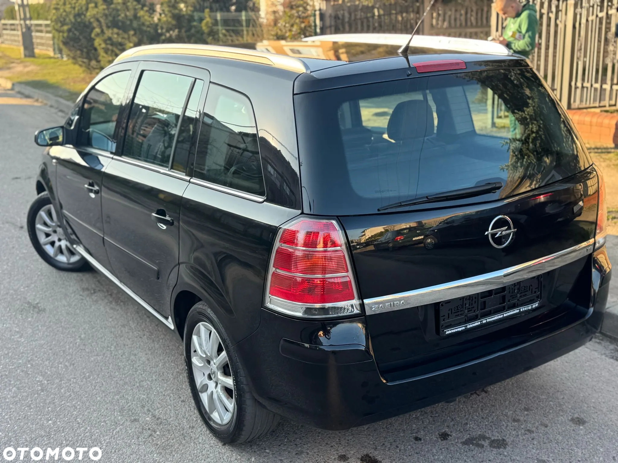 Opel Zafira 1.8 - 10
