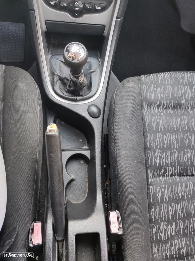 Peugeot 307 Break - 11