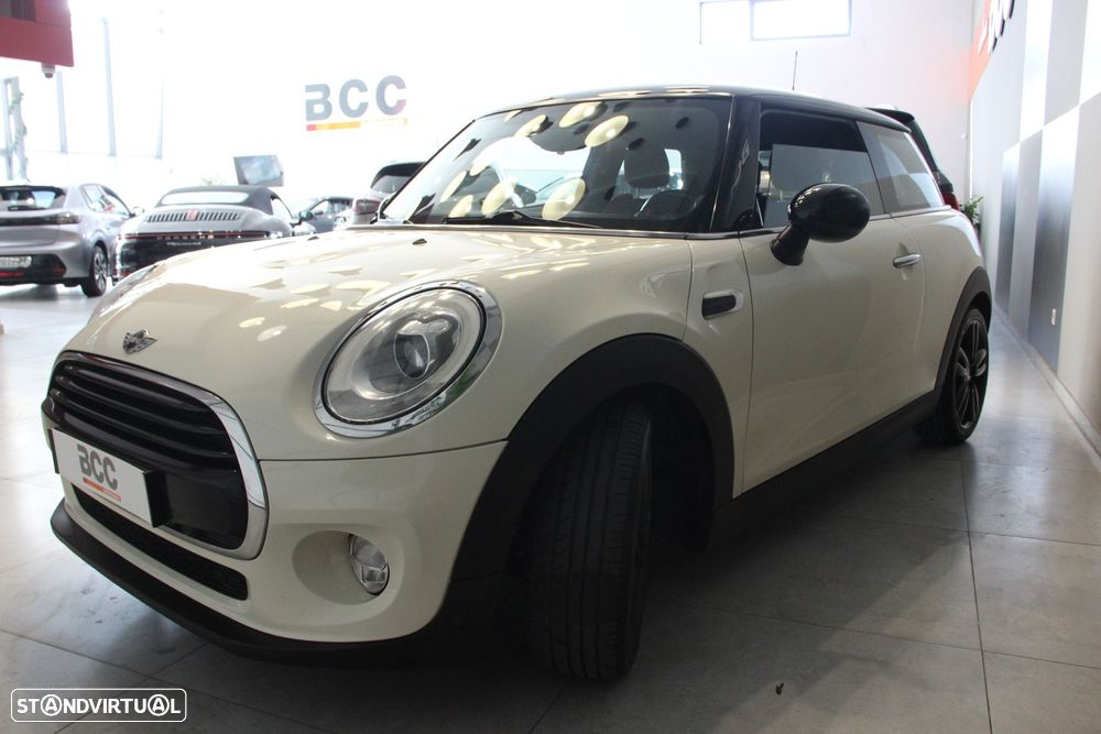 MINI 3 Portas Cooper D Auto - 7