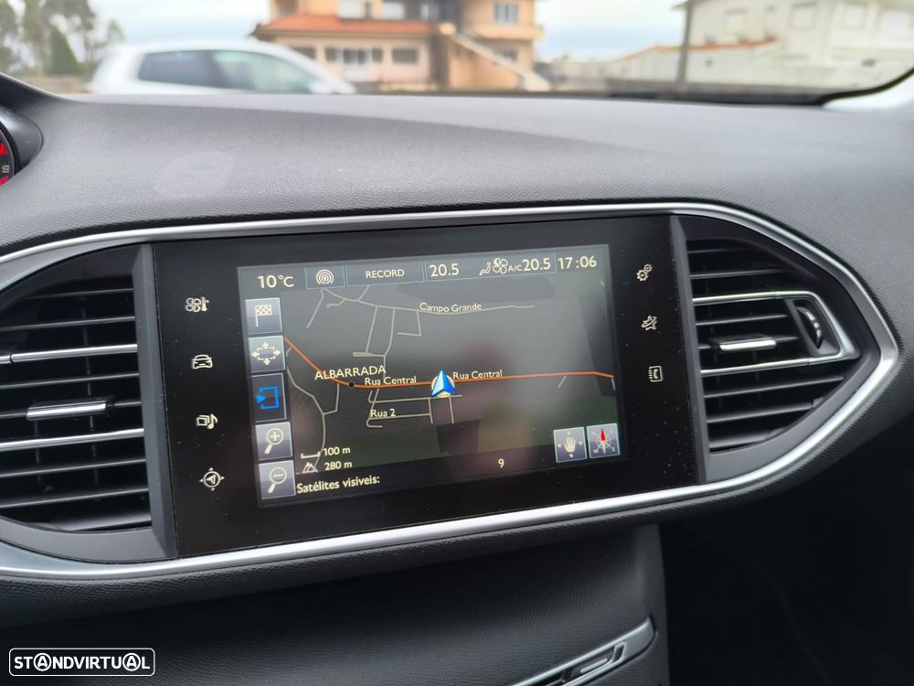 Peugeot 308 PureTech 130 GPF Stop & Start Allure - 42