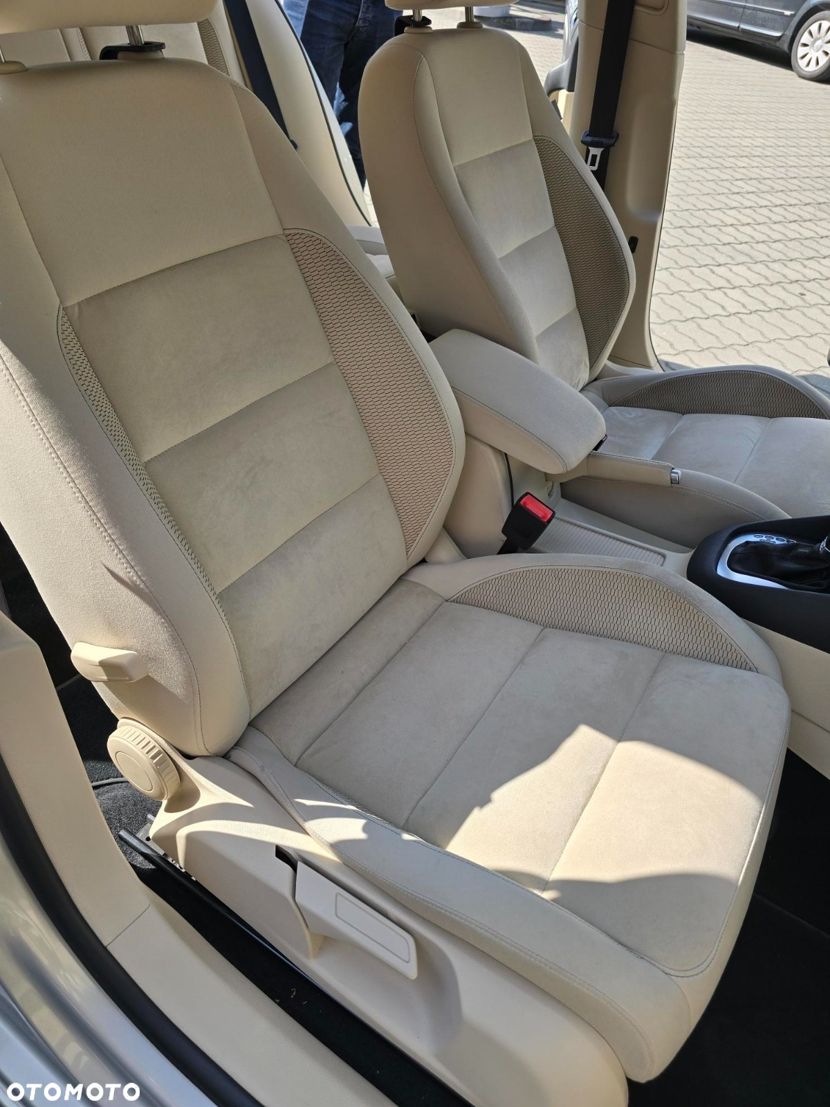 Volkswagen Golf - 8