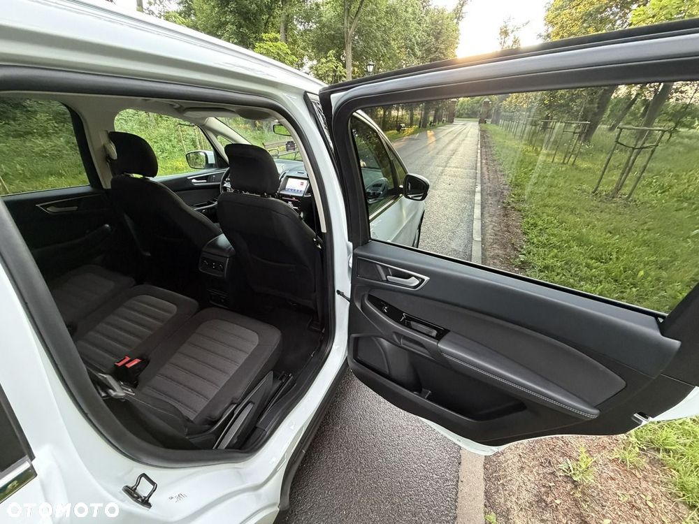 Ford Galaxy - 30