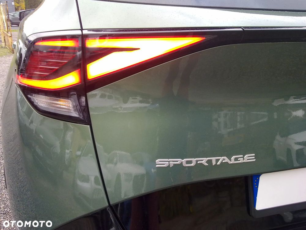 Kia Sportage 1.6 T-GDI AWD Plug-in Hybrid Paket Spirit - 10