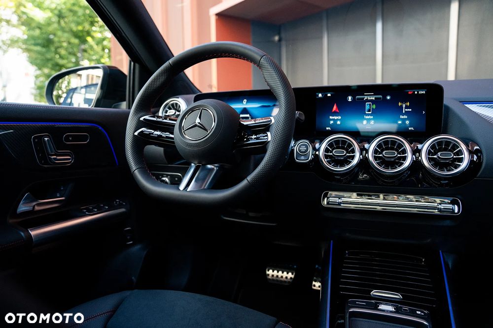 Mercedes-Benz GLA 200 mHEV AMG Line 7G-DCT - 18