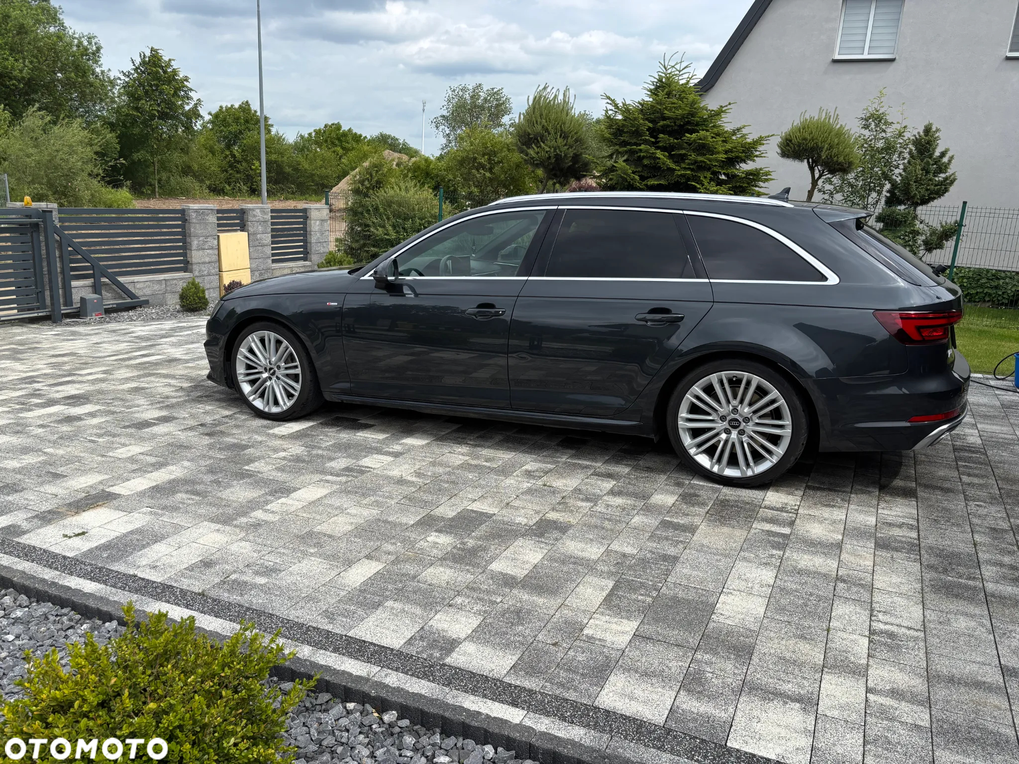 Audi A4 Avant 45 TDI quattro tiptronic S line - 5