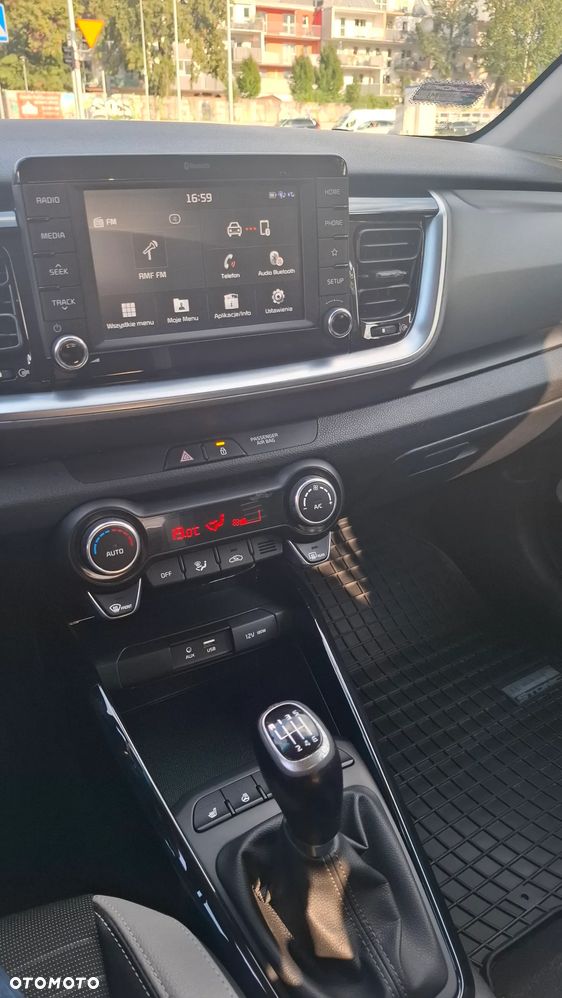 Kia Stonic 1.0 T-GDI L - 7