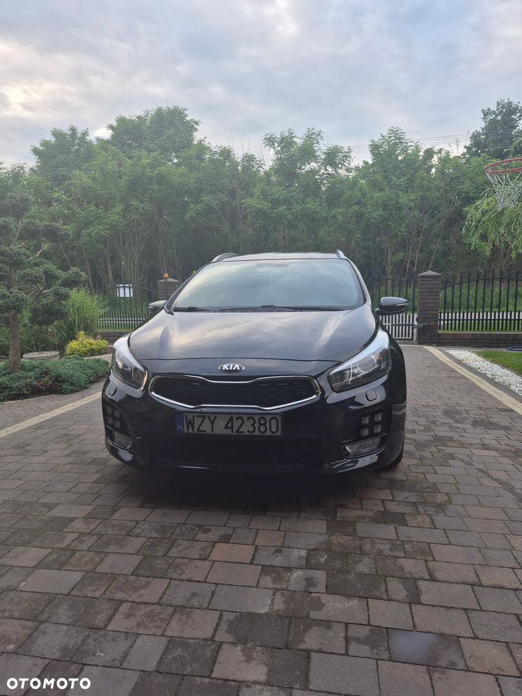Kia Ceed 1.6 CRDi GT Line DCT - 17