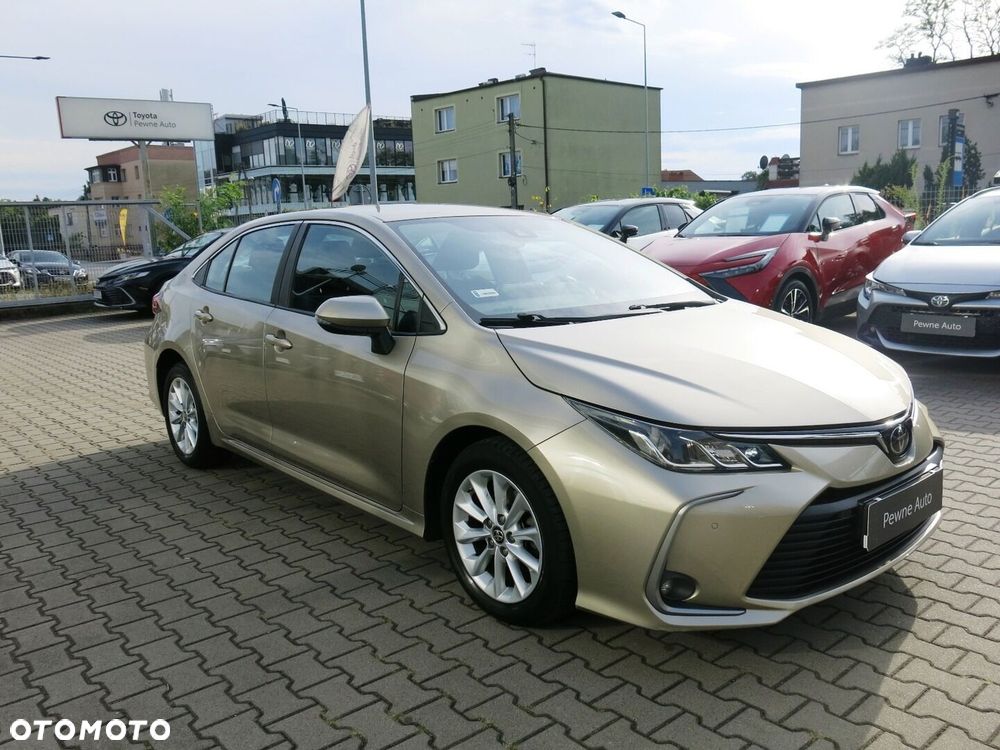 Toyota Corolla 1.6 Comfort - 18