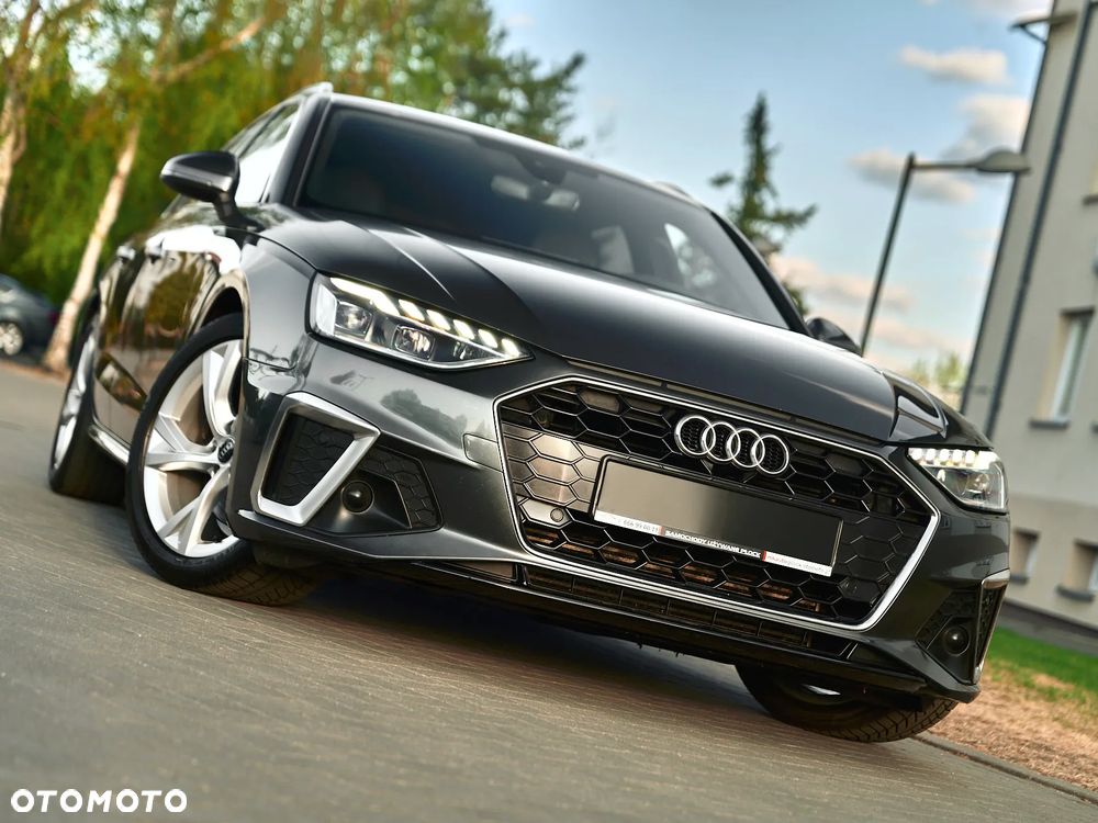 Audi A4 Avant 35 TFSI S tronic S line - 1