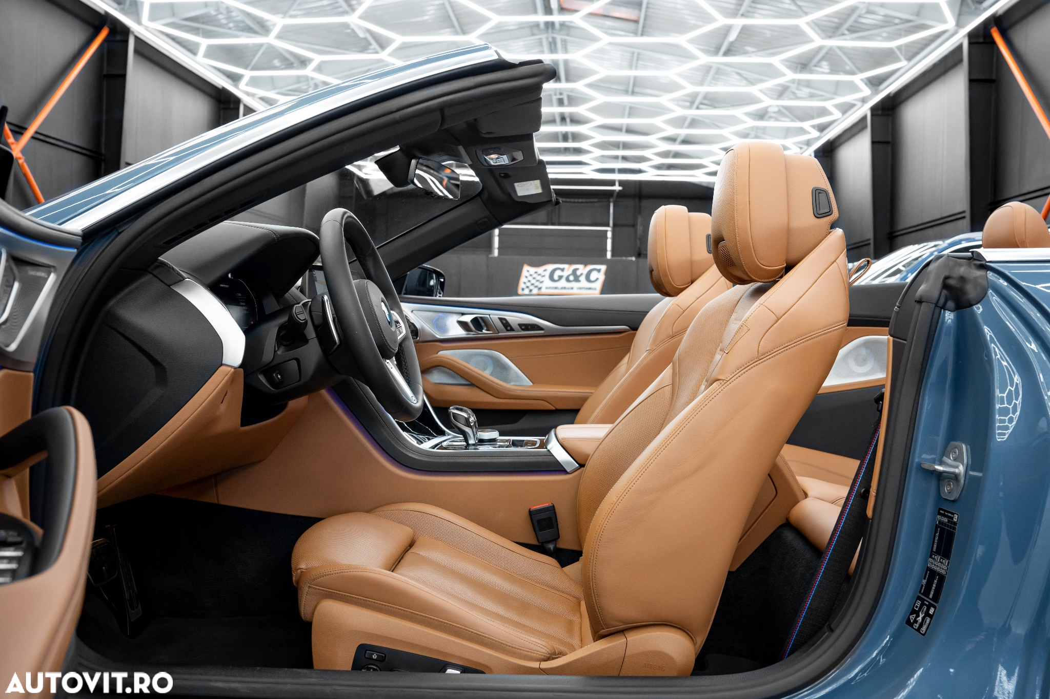 BMW M8 M850i xDrive AT - 12