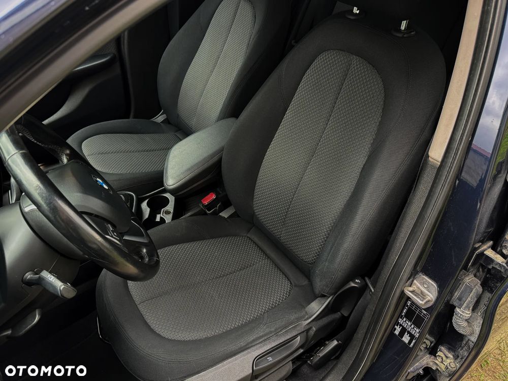 BMW Seria 2 218d Sport-Aut Luxury Line - 15