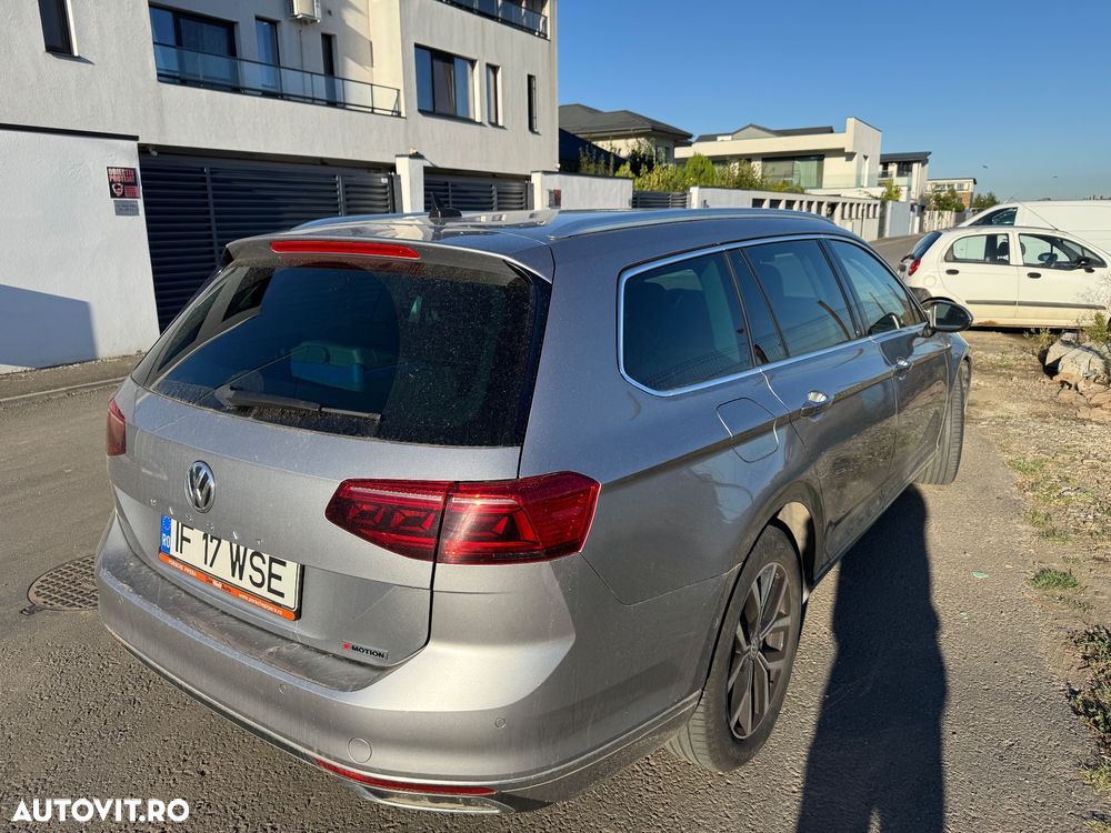 Volkswagen Passat 2.0 TDI DSG Highline - 17