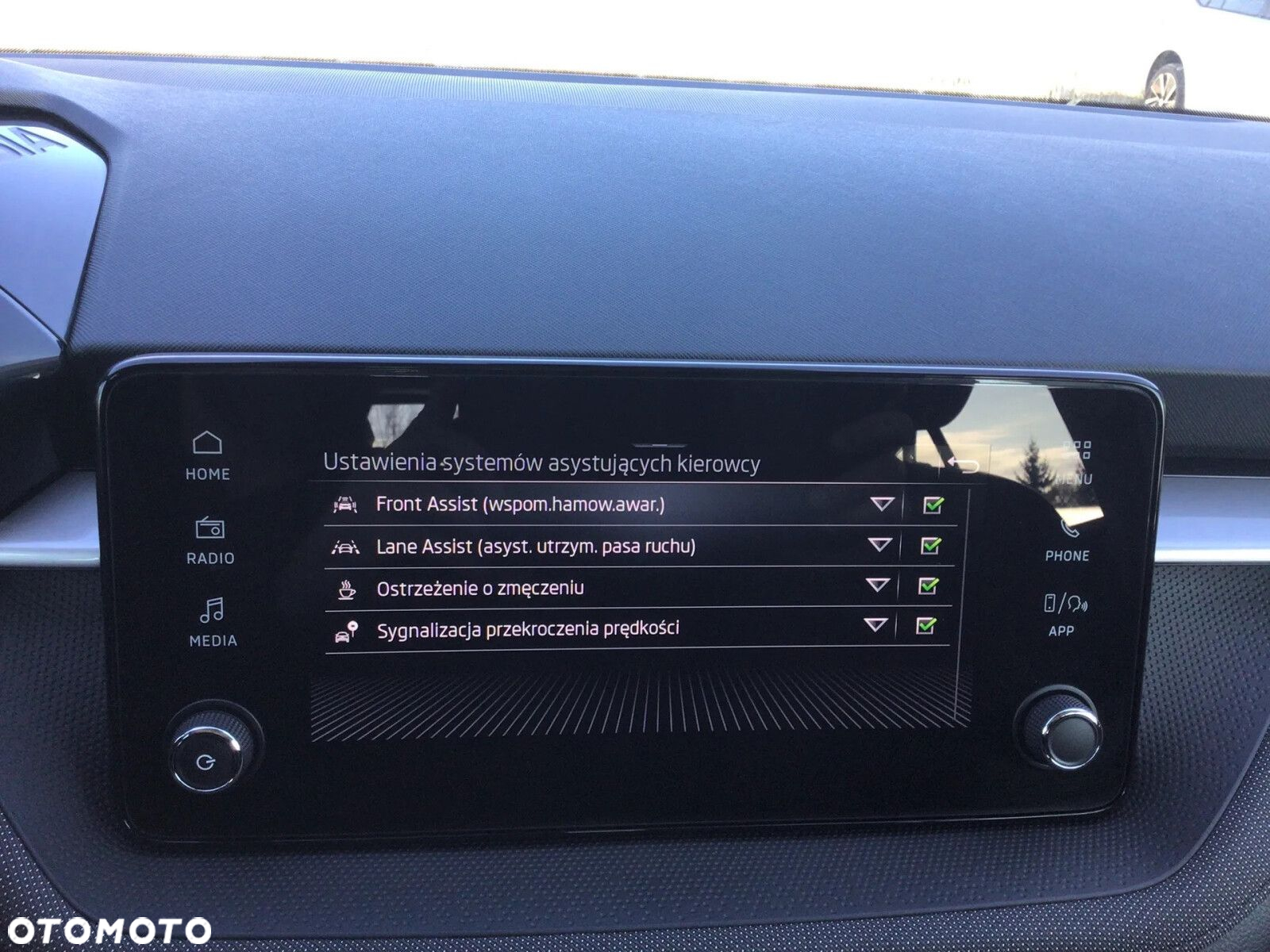 Skoda Fabia 1.0 TSI Selection - 14