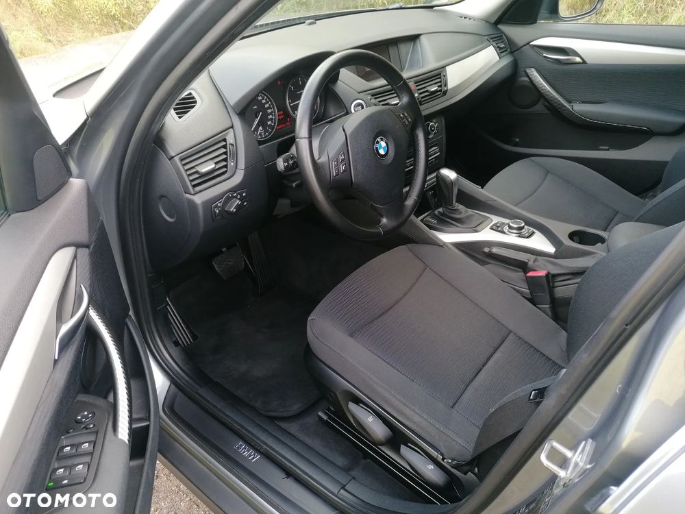 BMW X1 xDrive20d - 13