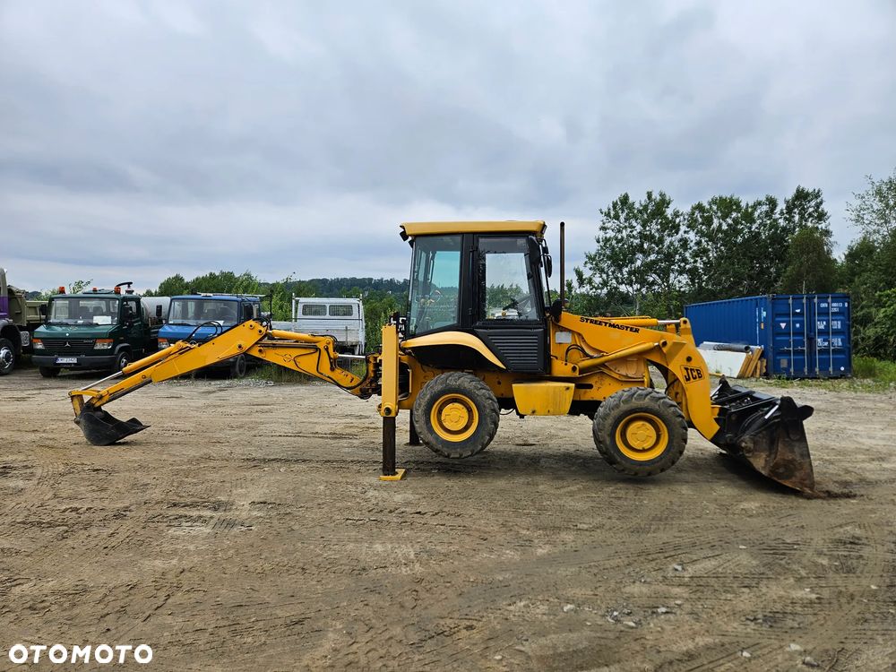 JCB 2CX III - 6