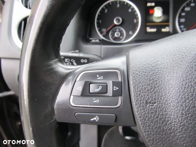 Volkswagen Tiguan 2.0 TDI 4Mot Perfectline R-Style - 19