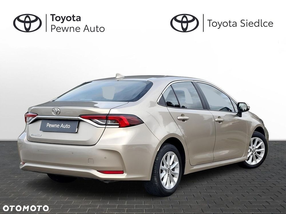 Toyota Corolla - 8