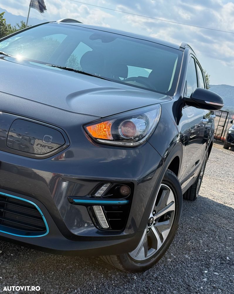 Kia Niro - 36