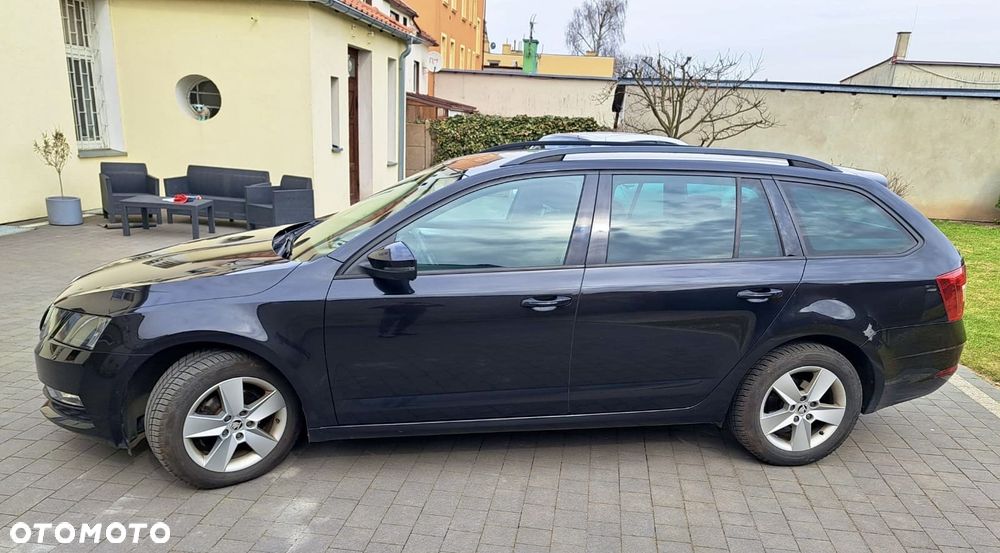Skoda Octavia 1.6 TDI Ambition - 4