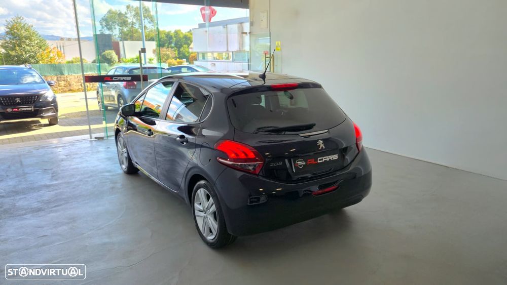 Peugeot 208 1.2 PureTech Style - 3