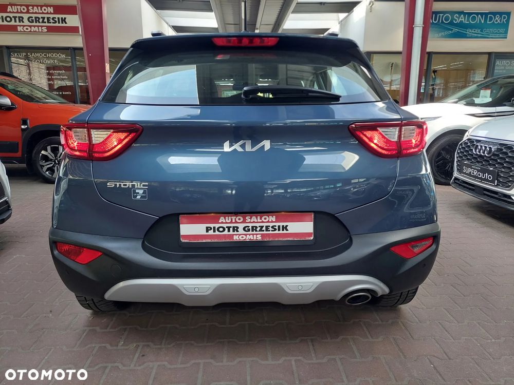 Kia Stonic - 22