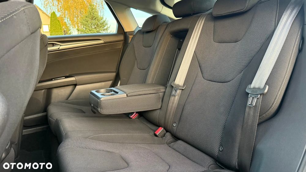 Ford Mondeo 2.0 TDCi Start-Stopp PowerShift-Aut Titanium - 8