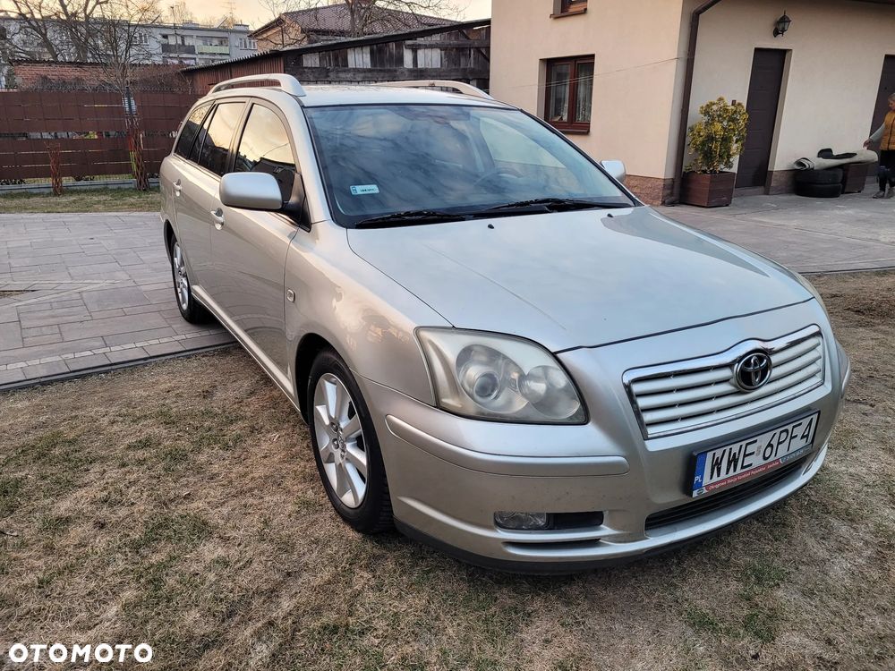 Toyota Avensis 1.8 VVT-i Sol - 16