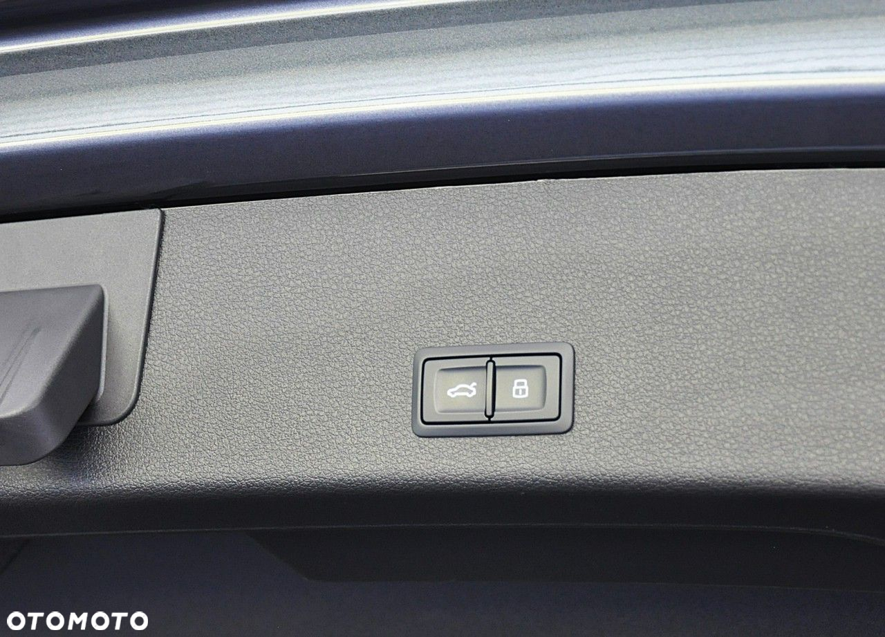 Audi Q8 - 15