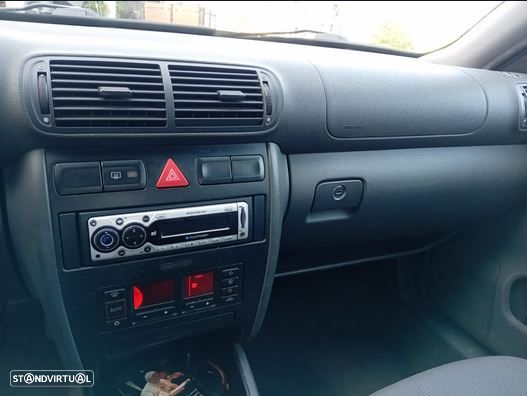 Audi A3 1.9 TDI Attraction - 15