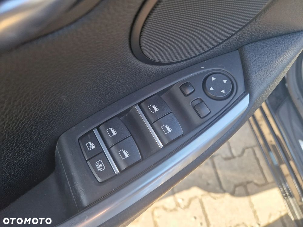 BMW Seria 5 - 15