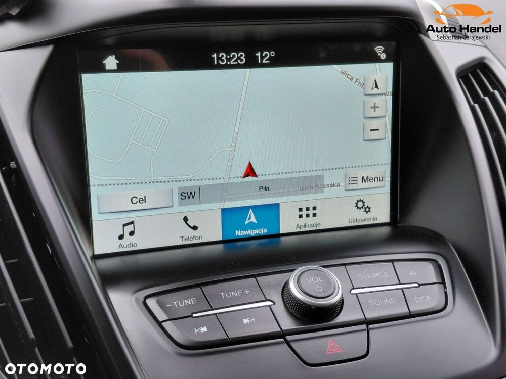 Ford Kuga 1.5 EcoBoost 2x4 Titanium - 26