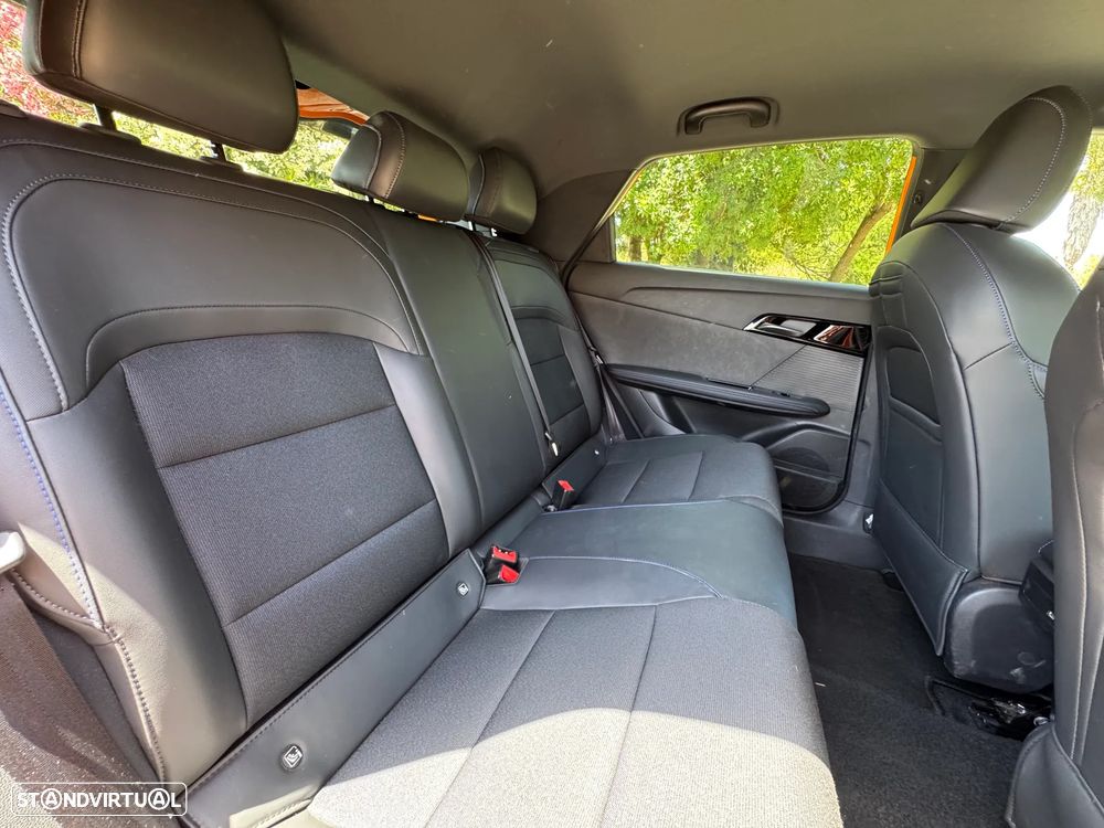 MG MG4 64 kWh Luxury - 16