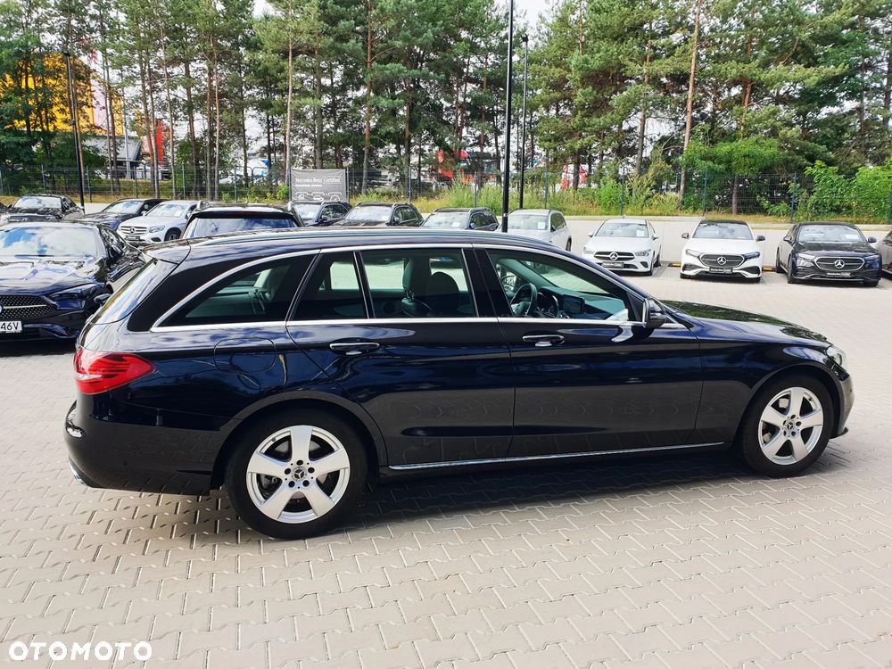 Mercedes-Benz Klasa C 180 T 9G-TRONIC Avantgarde - 6