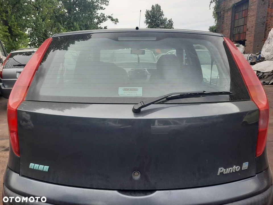Fiat Punto II klapa bagażnika tył - 1