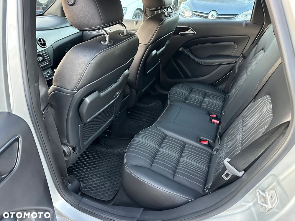 Mercedes-Benz Klasa B - 22