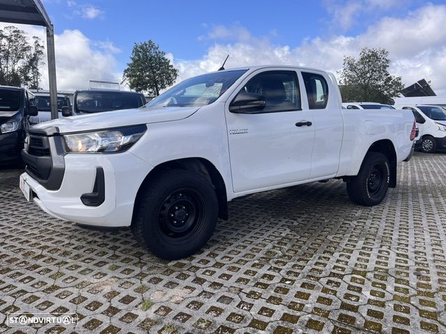 Toyota HILUX CLUB 4X4 150cv - 4