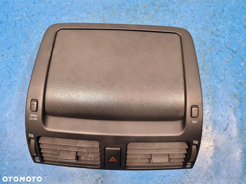 TOYOTA AVENSIS WYŚWIETLACZ RADIA / GPS - 2