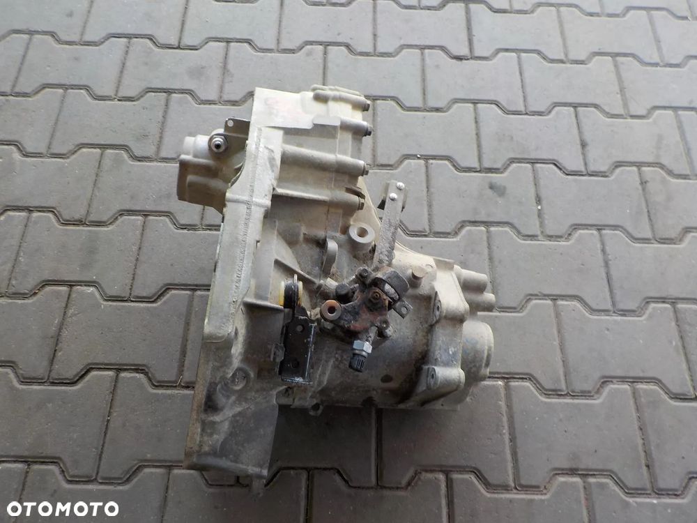 VW T4 2.5 TDI 102KM SKRZYNIA BIEGÓW DXZ SPRAWDZONA - 2