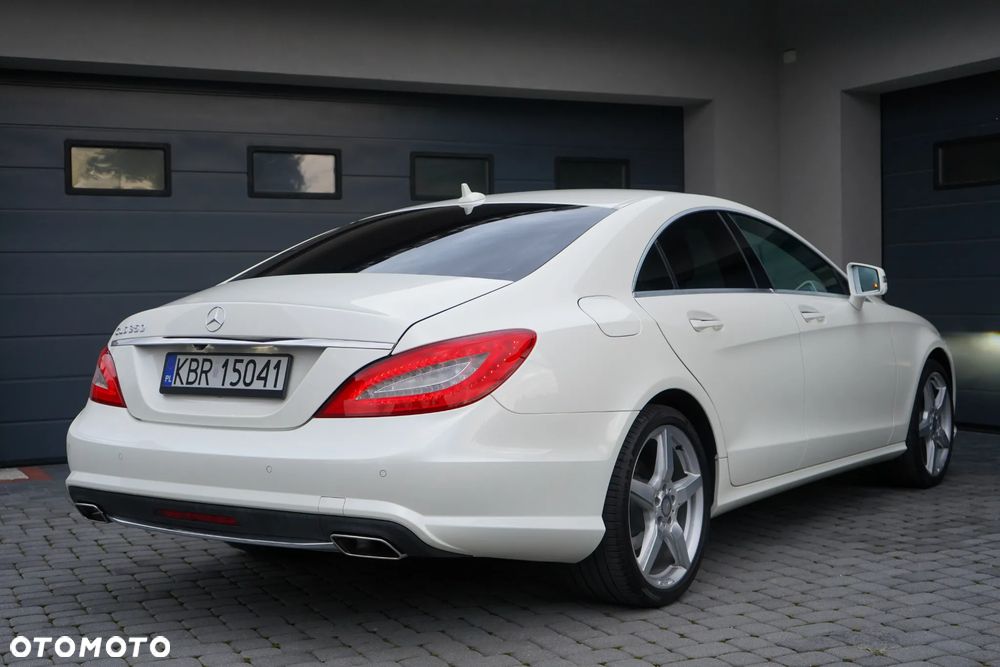 Mercedes-Benz CLS 350 BlueEff - 14