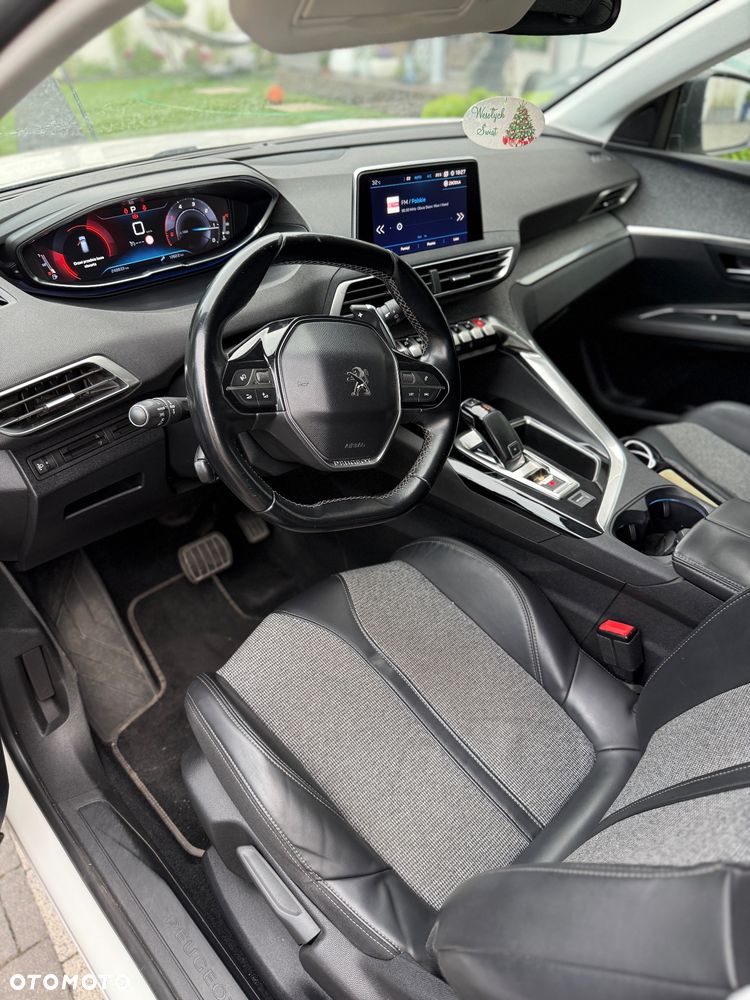 Peugeot 3008 1.5 BlueHDi Allure S&S EAT8 - 8