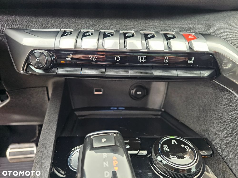 Peugeot 5008 2.0 BlueHDI GT S&S EAT8 - 31