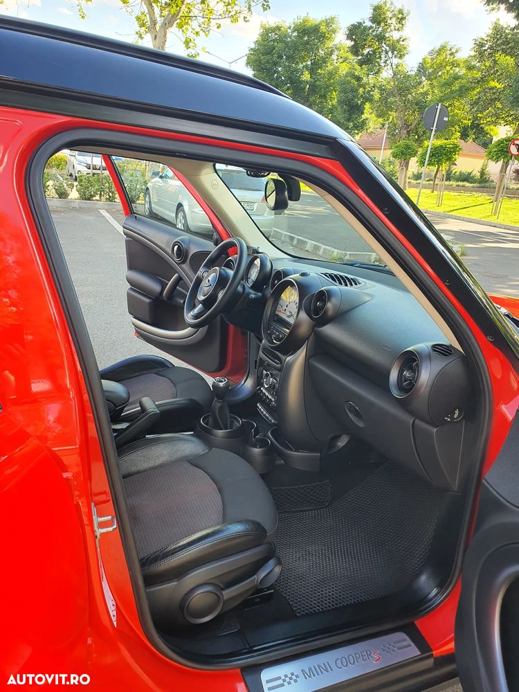 Mini Countryman Cooper SD ALL4 - 29