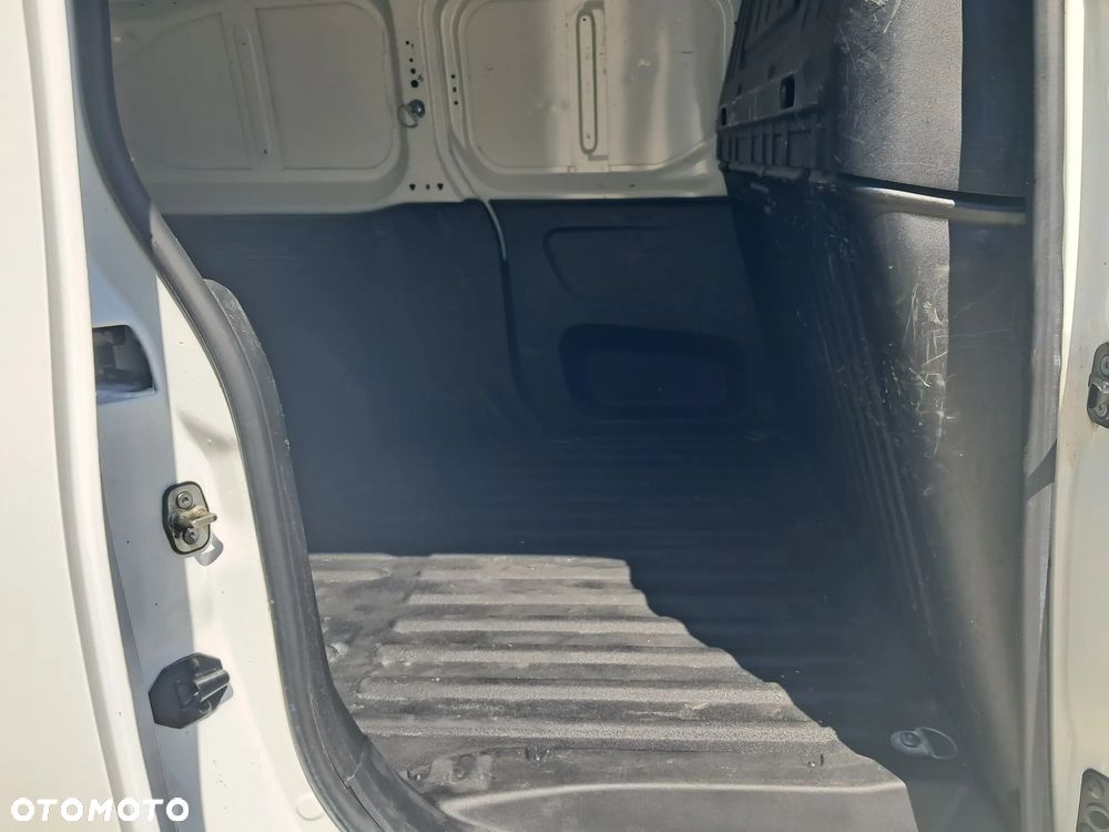 Toyota proace city - 13