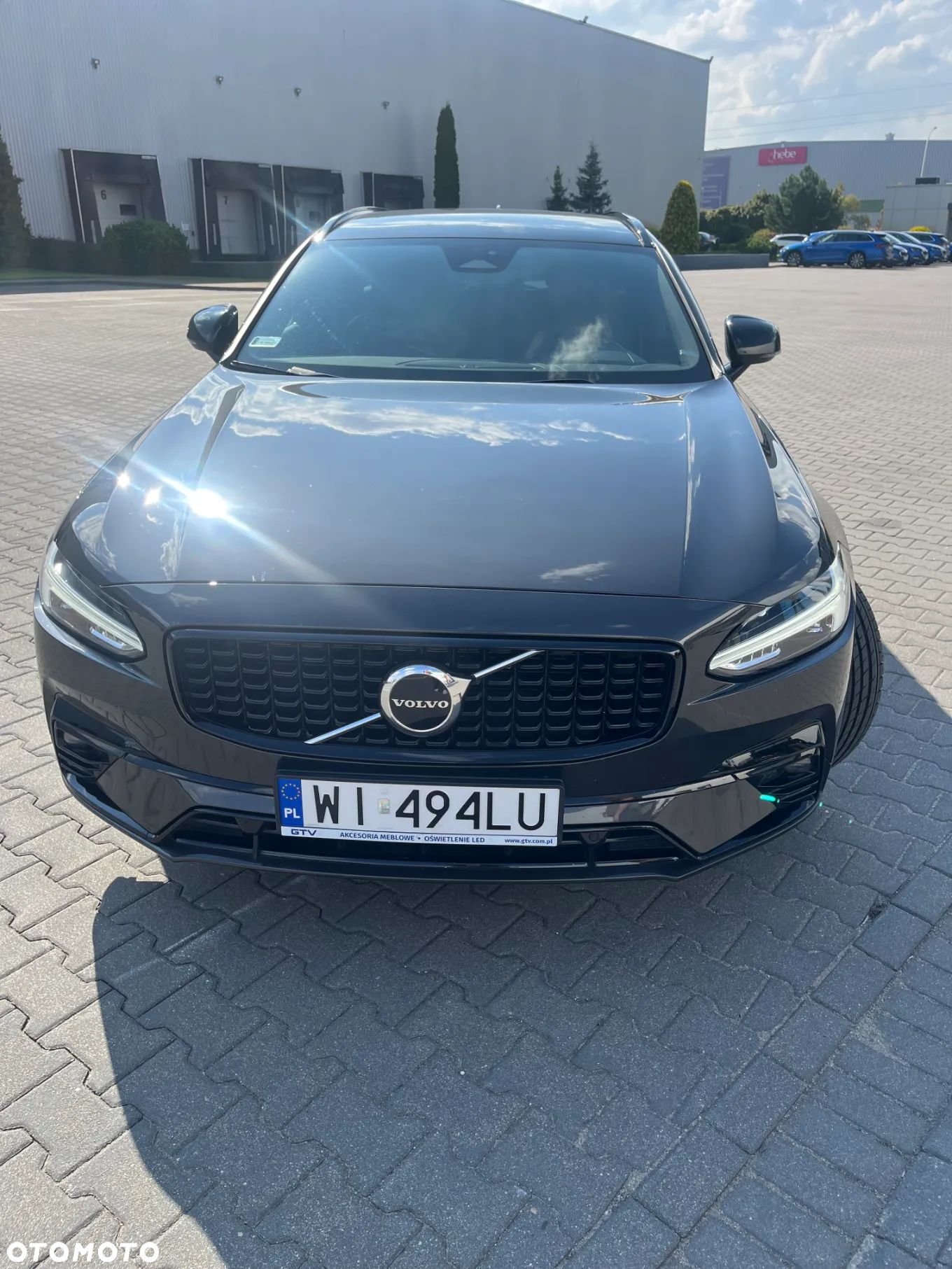 Volvo V90 B4 D AWD Momentum - 1