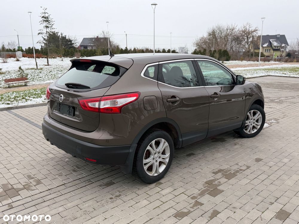 Nissan Qashqai 1.2 DIG-T Acenta - 6