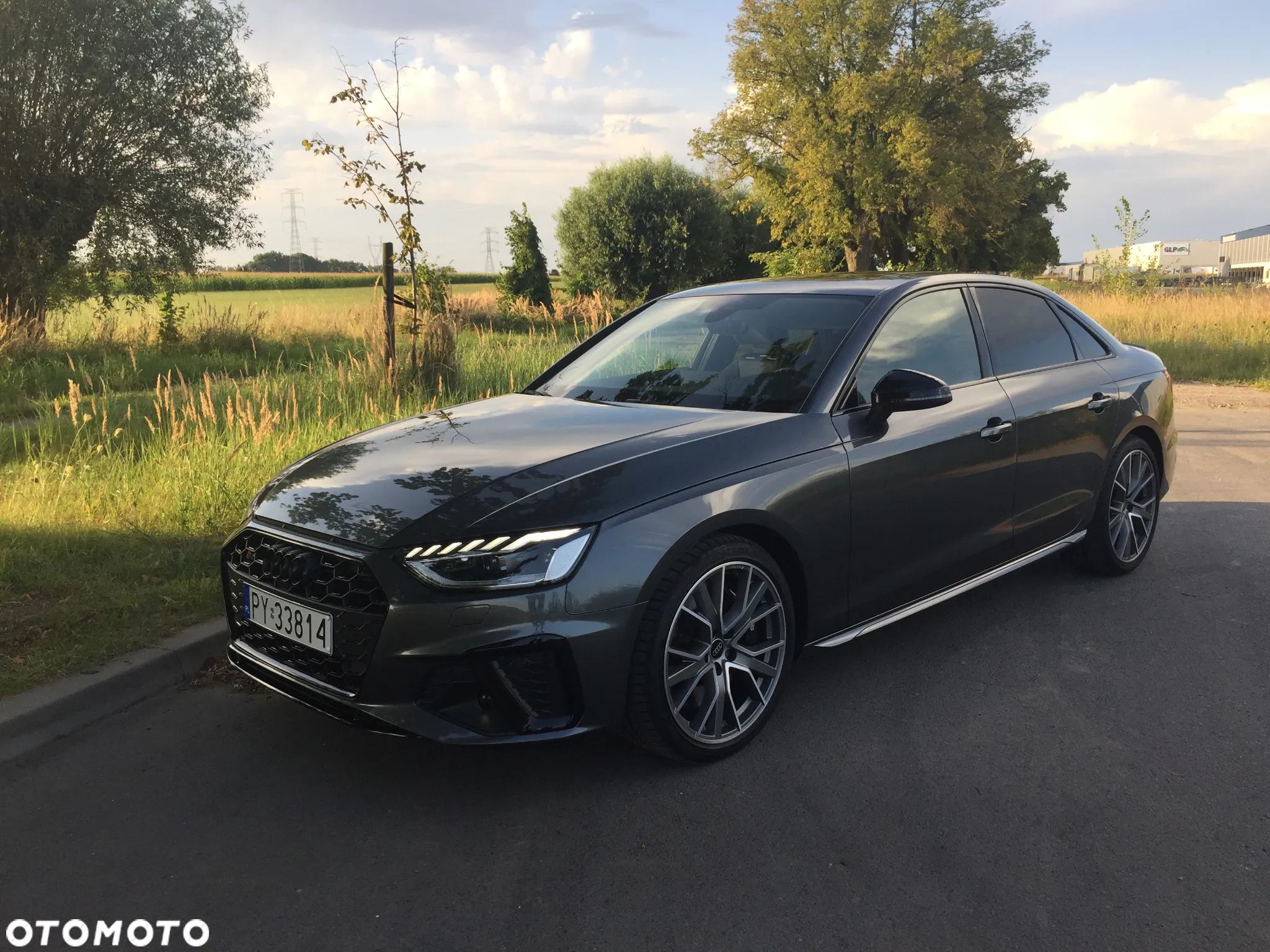 Audi S4 Limousine - 1