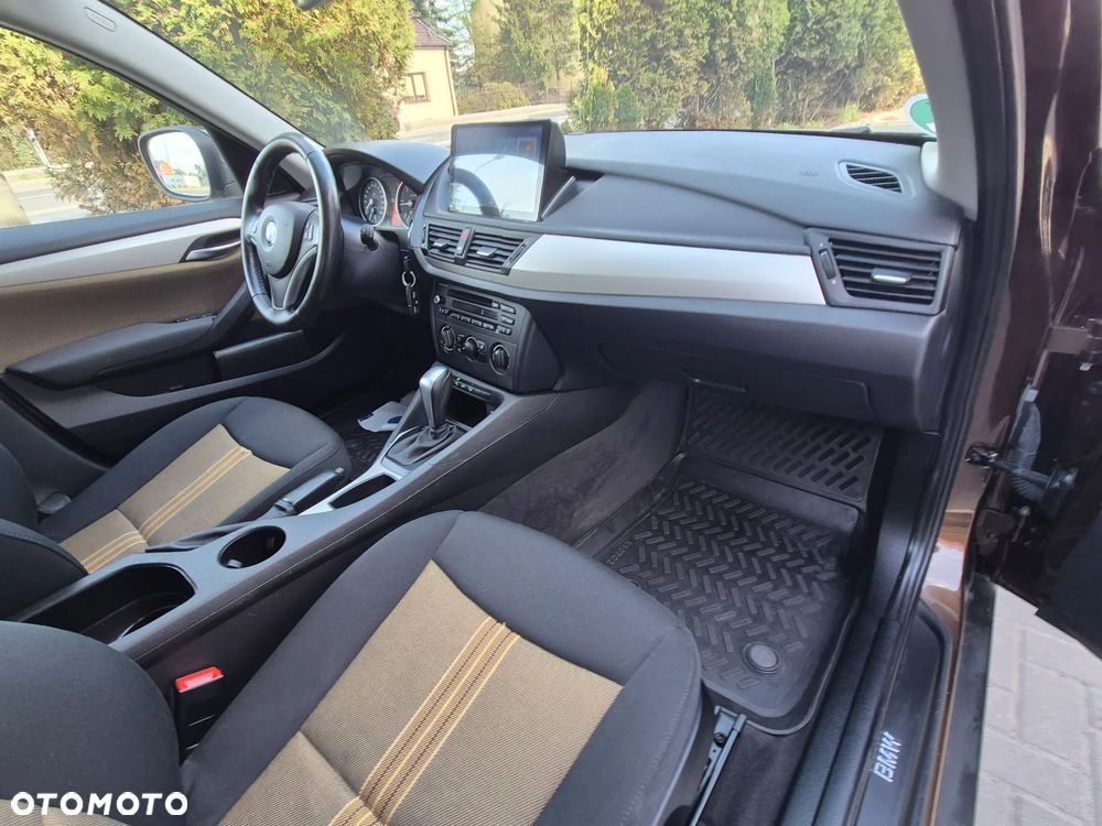 BMW X1 xDrive20d - 33