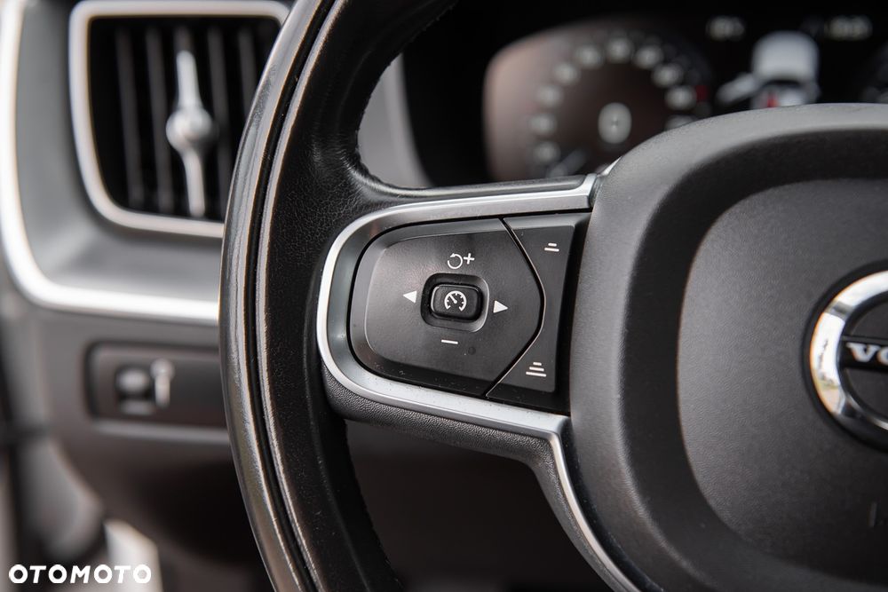 Volvo XC 60 - 34