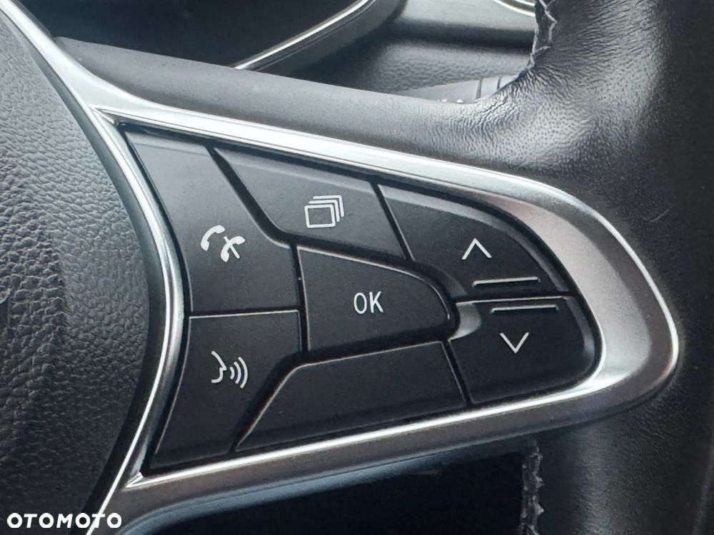 Renault Captur E-TECH 160 TECHNO - 32