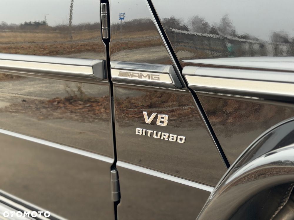 Mercedes-Benz Klasa G AMG 63 AMG SPEEDSHIFT 7G-TRONIC - 31